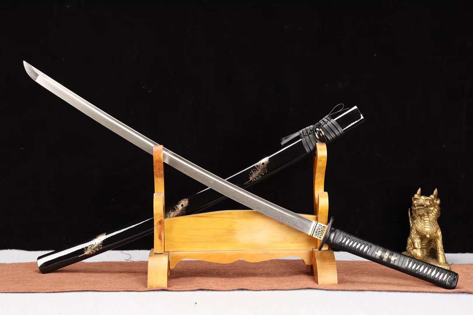 Handmade Japanese Katana Sword, T8 Folding Steel Samurai Sword,Clay Burning Blade Swords loveyitadj