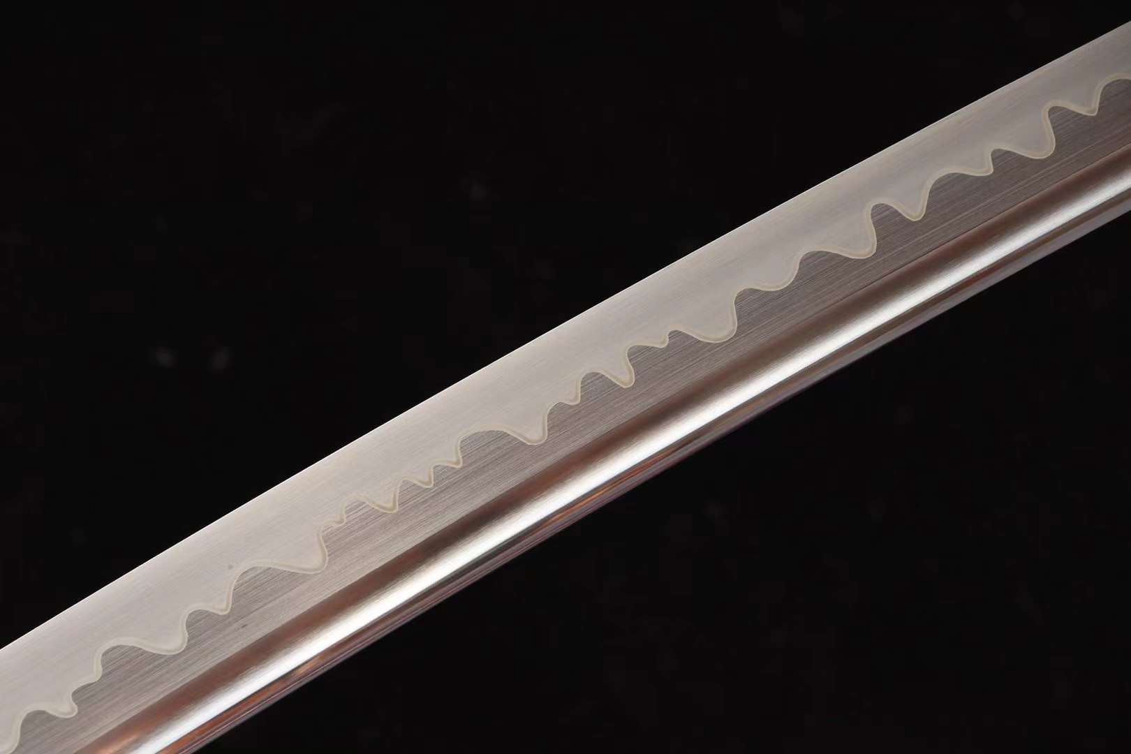 1065 Steel Japanese Katana Sword,Handmade Sword,Full Tang Samurai sword Eagle decorated loveyitadj