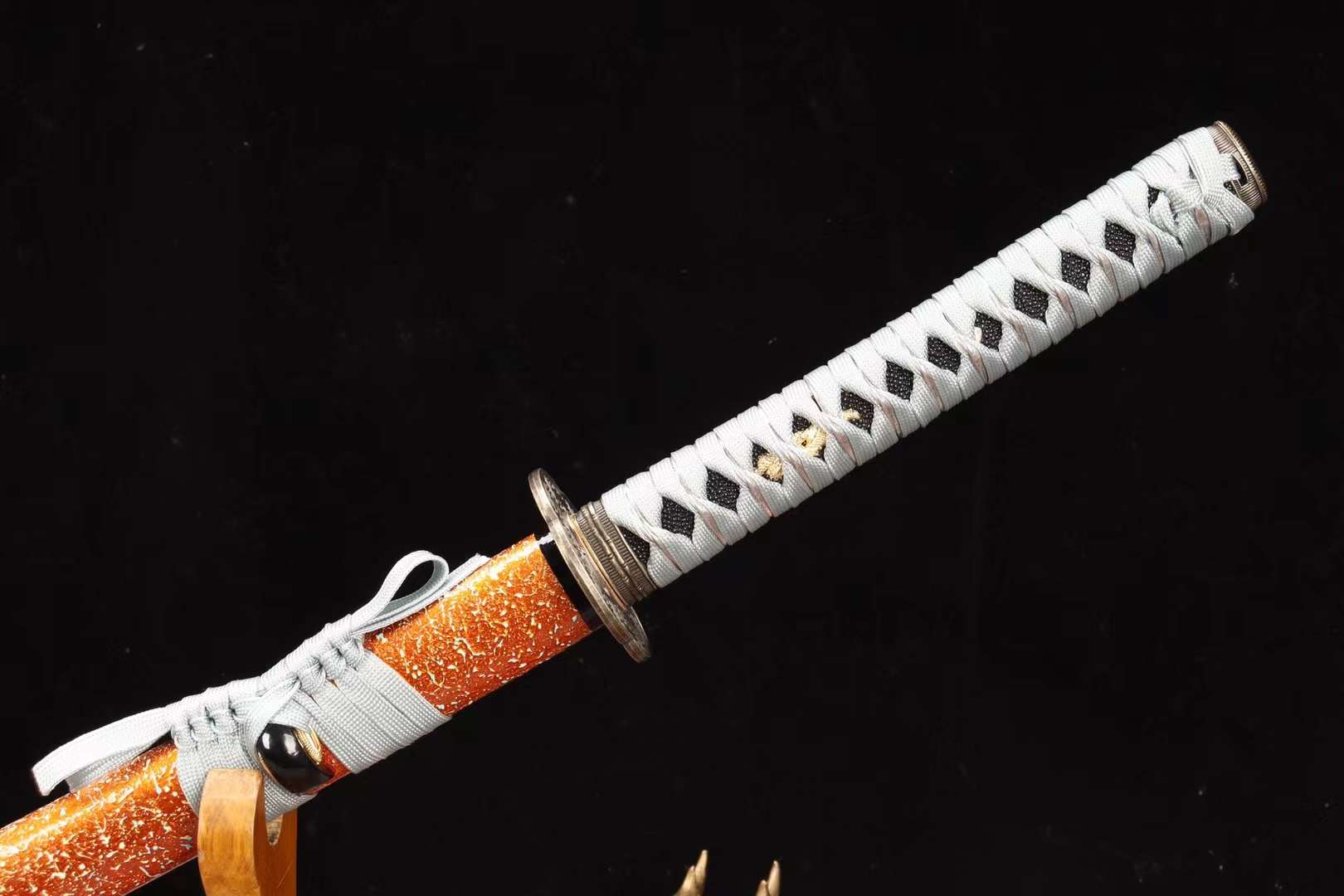 T10 steel handmade Japanese samurai sword, clay burning blade sword,Full Tang Japanese samurai sword loveyitadj
