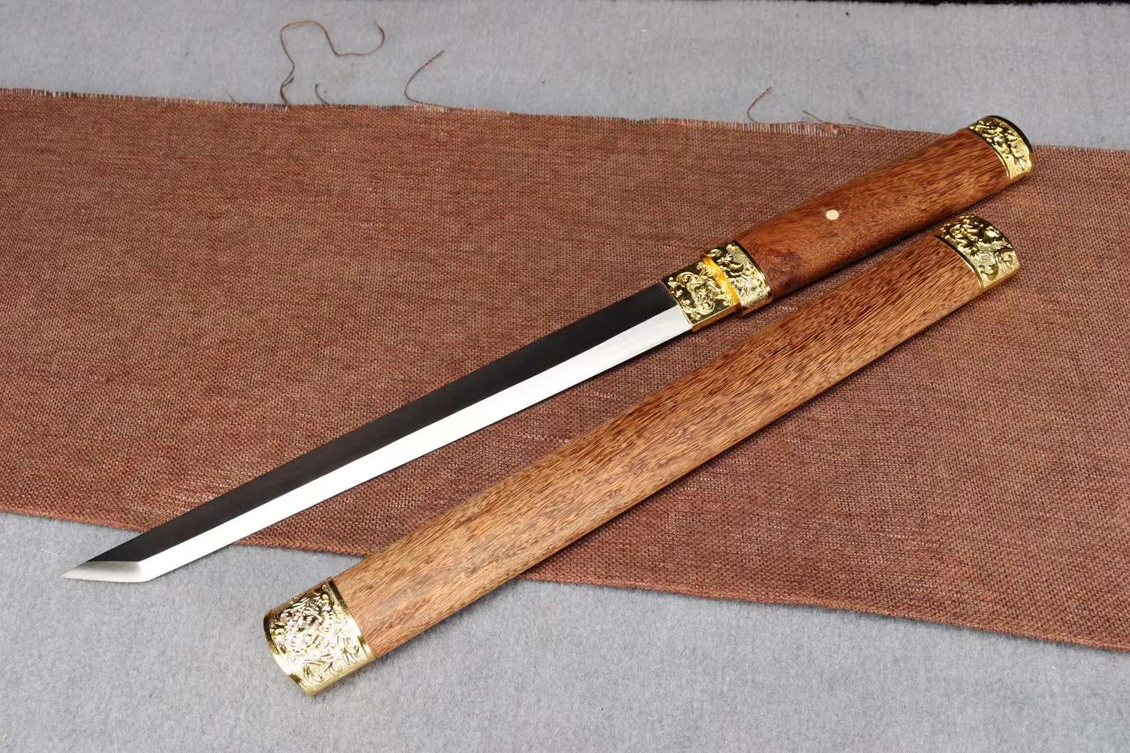 1065 Steel Handmade Japanese Sword,Katana Samurai sword Tanto Short Kinfe Small Katana loveyitadj