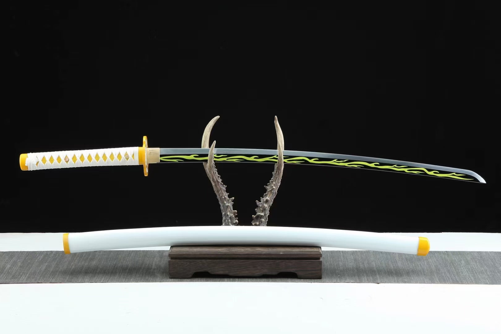 Manga Katana Agatsuma Zenitsu sword 1045 Carbon Steel Sword Demon Slayer Sword Comic Katana hansi sword