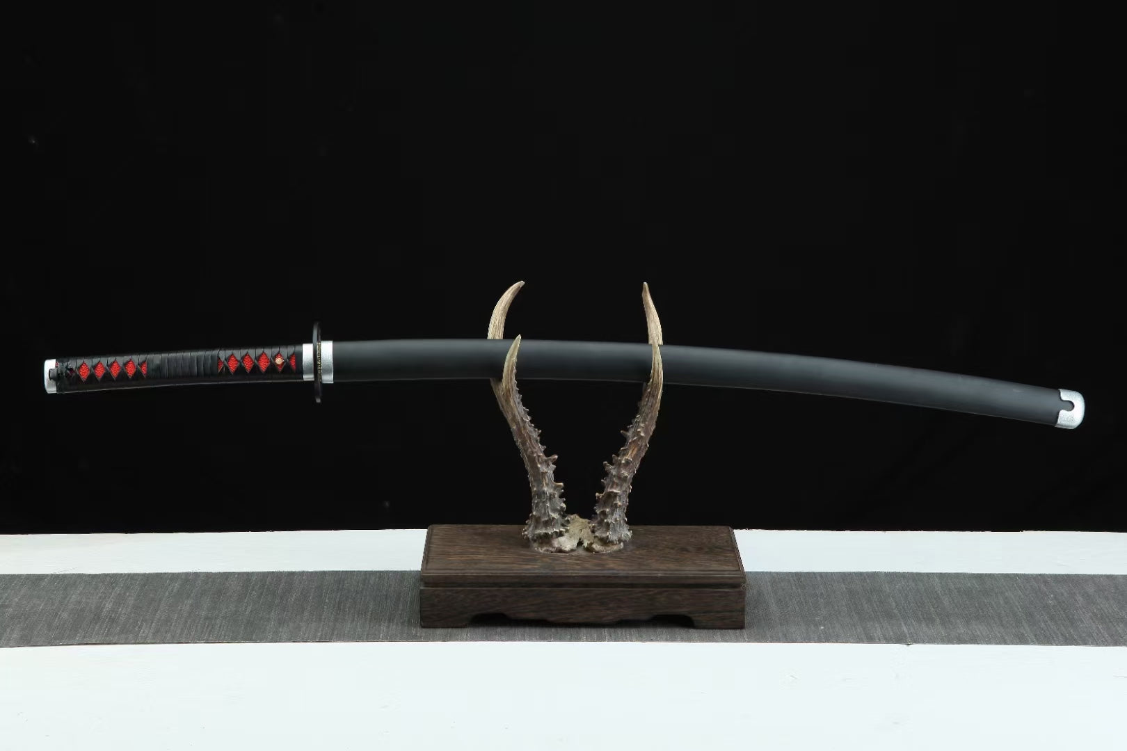 Handmade comic katana, Japanese katana, black katana demon slayer sword Tanjiro katana swords hansi sword